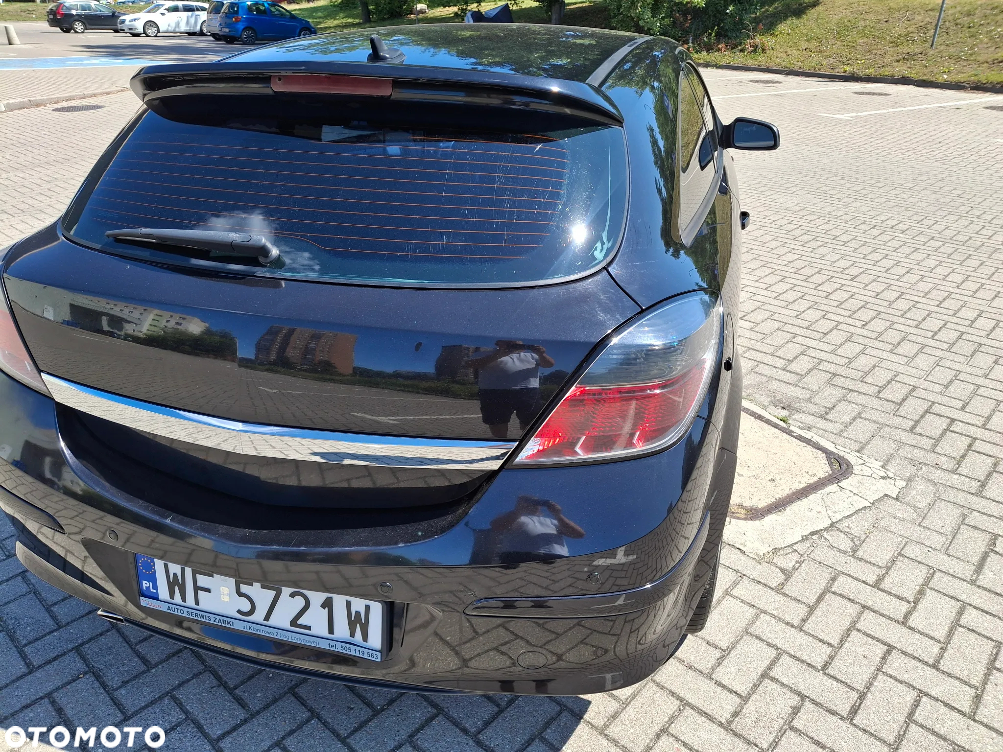 Opel Astra GTC 2.0 Turbo Sport - 2
