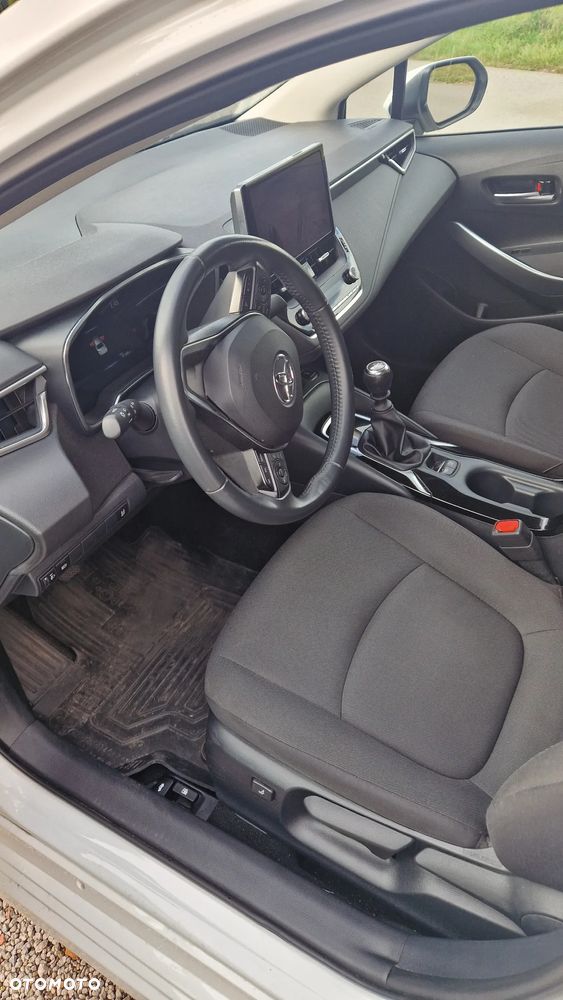 Toyota Corolla - 5