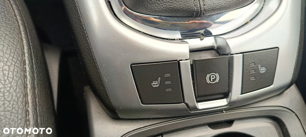 Opel Antara 2.2 CDTI 4x4 ecoFLEX Start/Stop Design Edition - 12