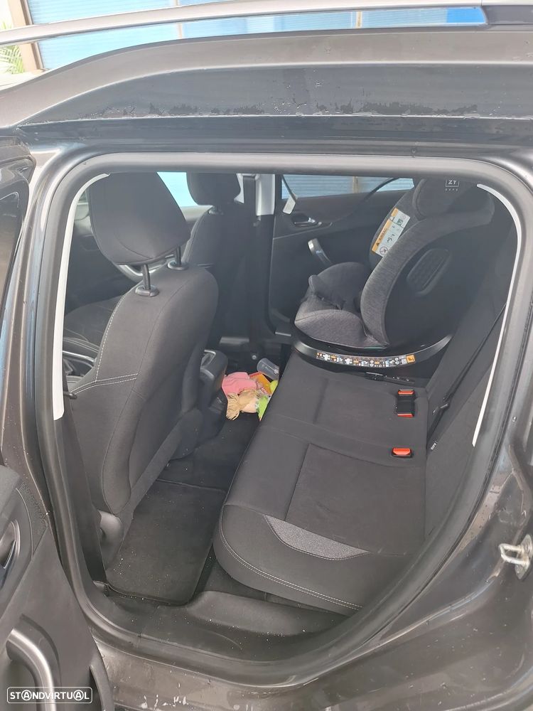 Peugeot 2008 1.6 BlueHDi Style - 4
