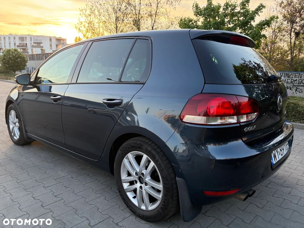 Volkswagen Golf 2.0 TDI Highline - 5