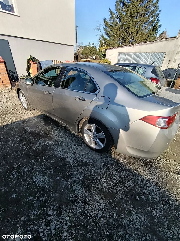 Honda Accord 2.0 Executive - 2