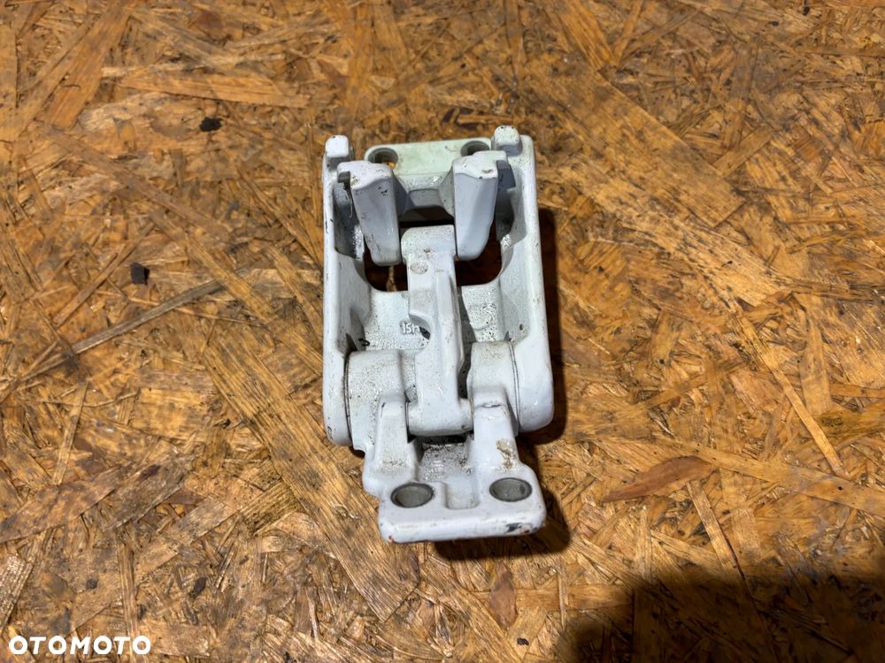 Sprinter 907 910 Zawiasy A9107408900 A9107409500 A9107409000 A9107409600 - 7