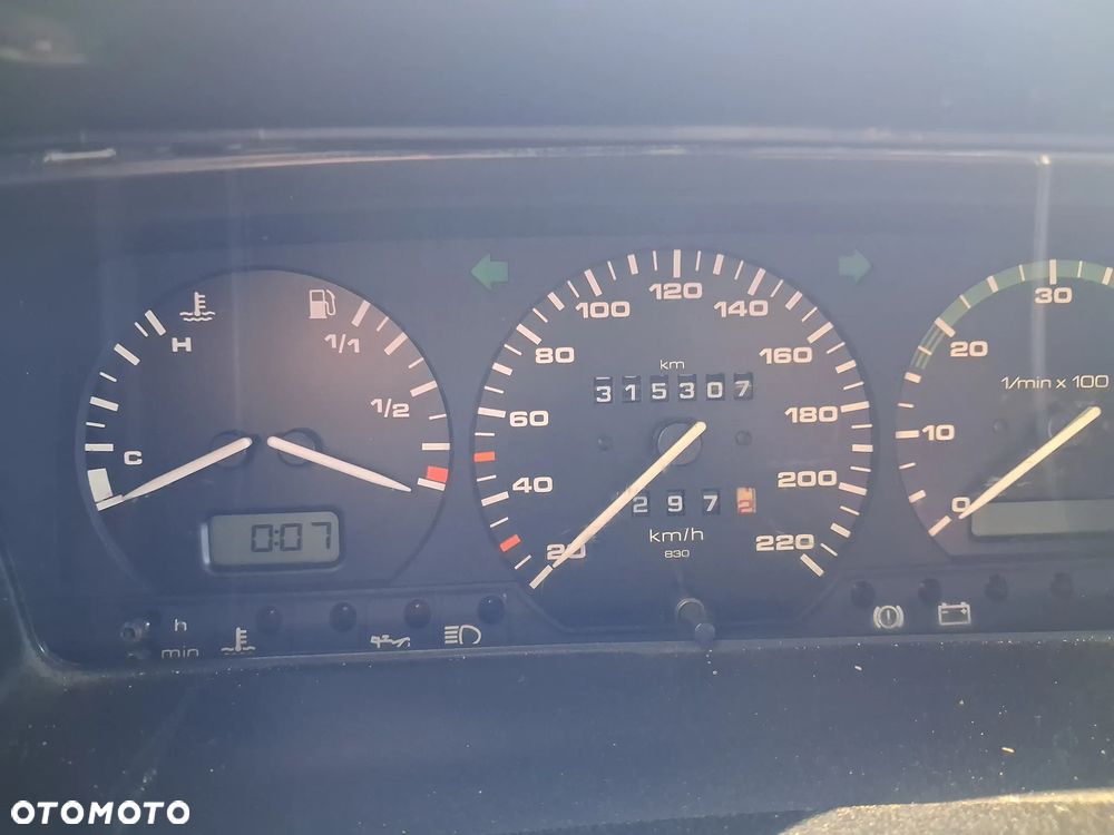 Volkswagen Multivan - 7