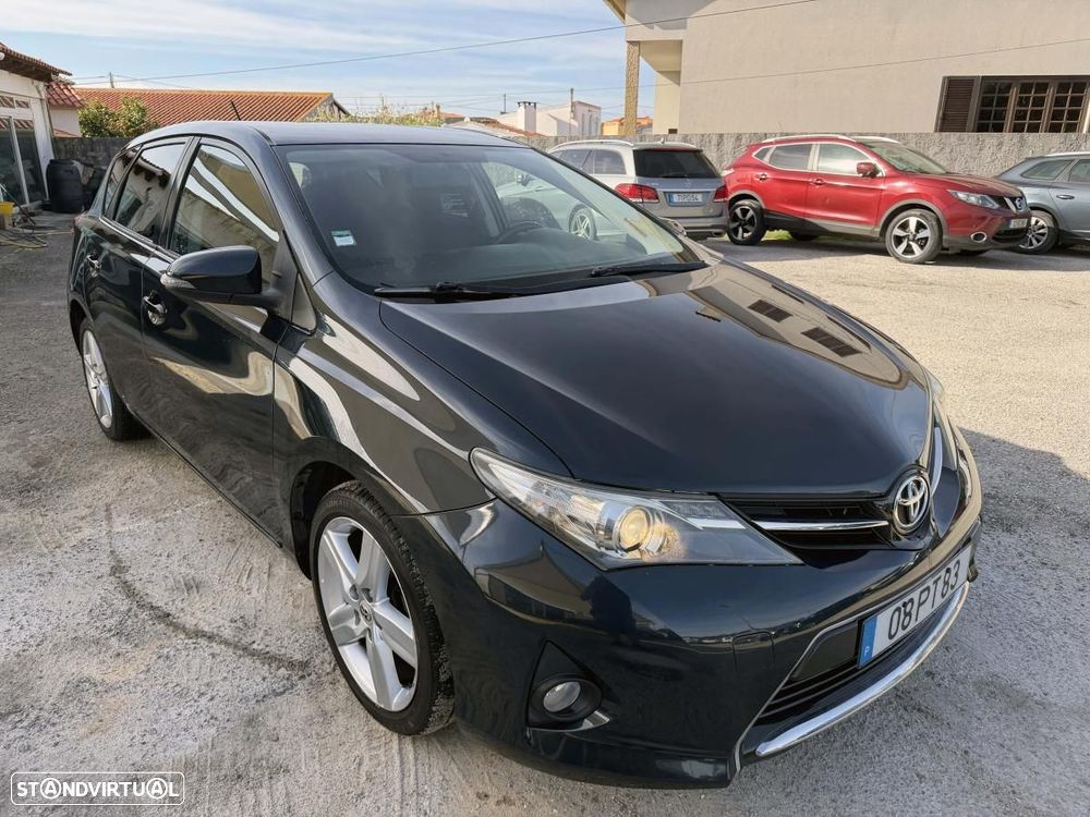 Toyota Auris 1.4 D-4D Exclusive - 2