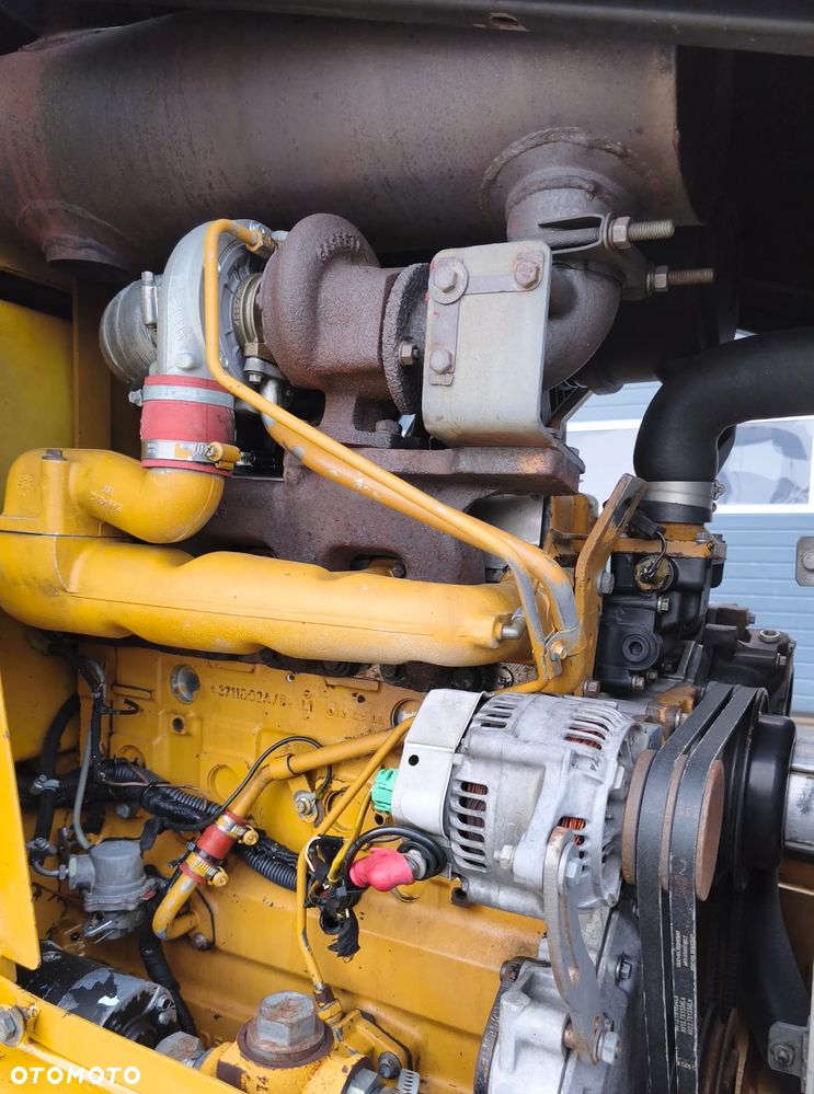 Caterpillar 438C - 7