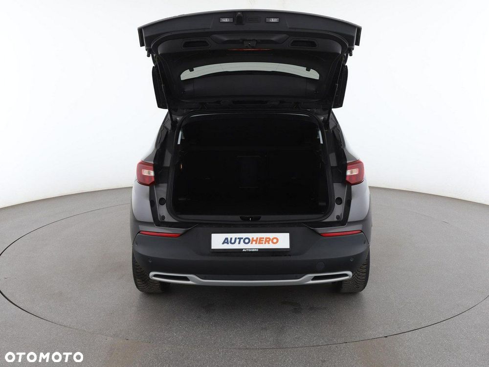 Opel Grandland X 1.2 T GPF Design Line S&S - 20