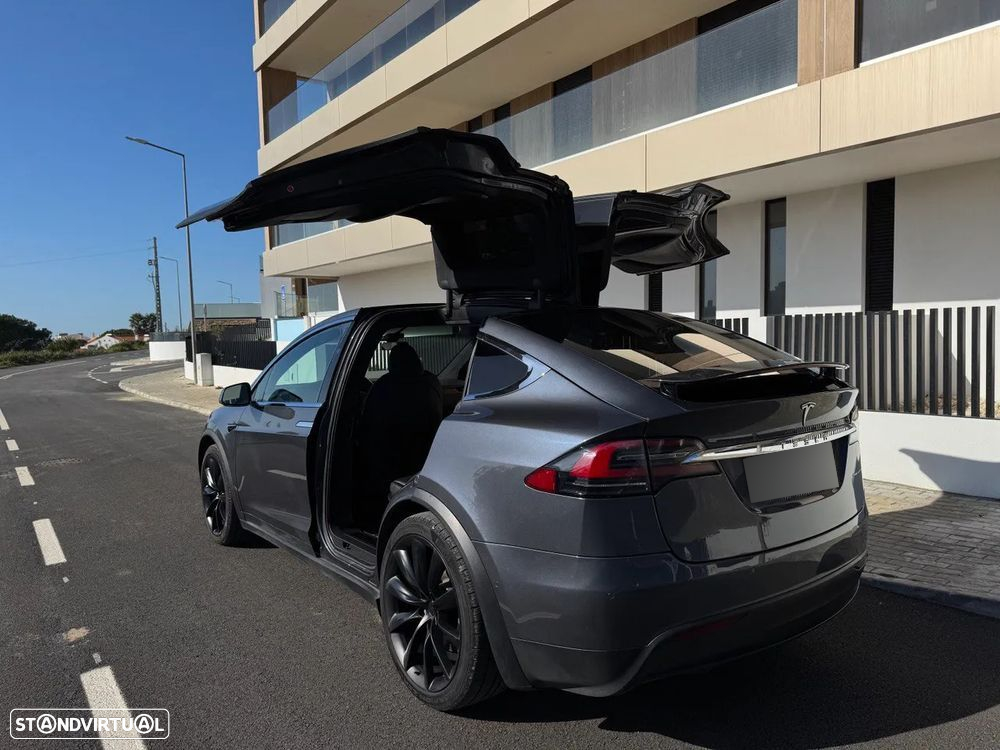 Tesla Model X 100 kWh Long Range Plus AWD - 12
