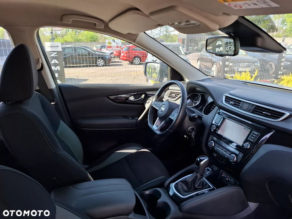 Nissan Qashqai - 22