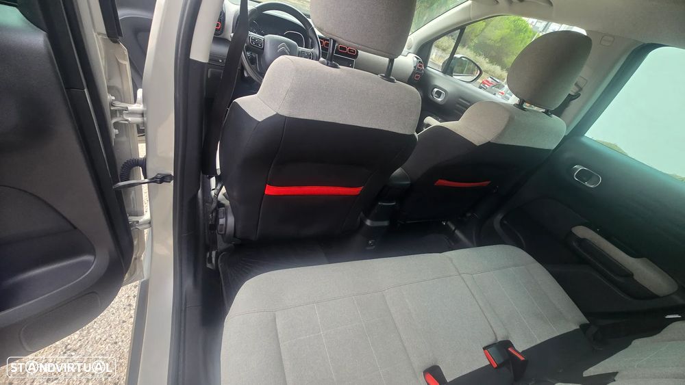 Citroën C3 Aircross 1.2 PureTech Shine EAT6 - 17