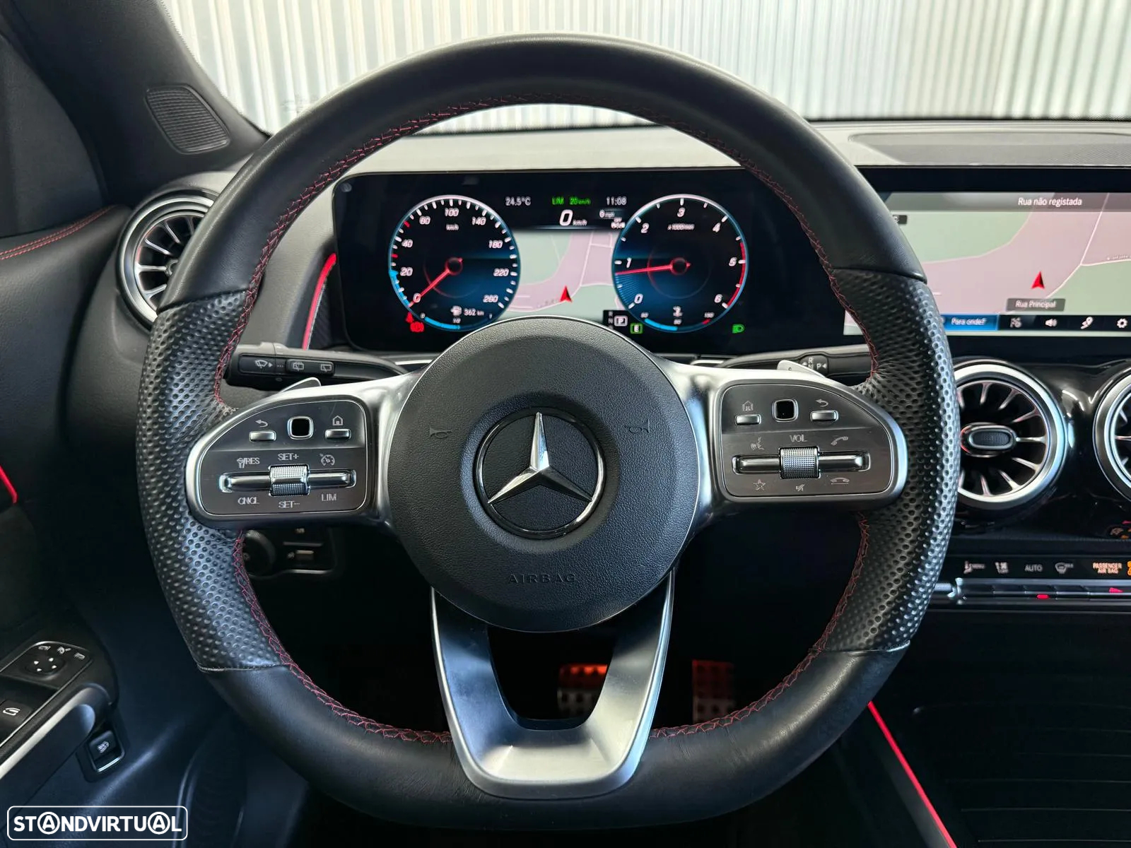 Mercedes-Benz GLB 180 d AMG Line - 9
