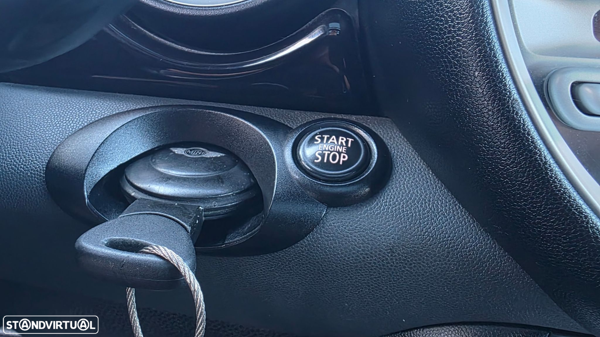 MINI 3 Portas Cooper D - 24