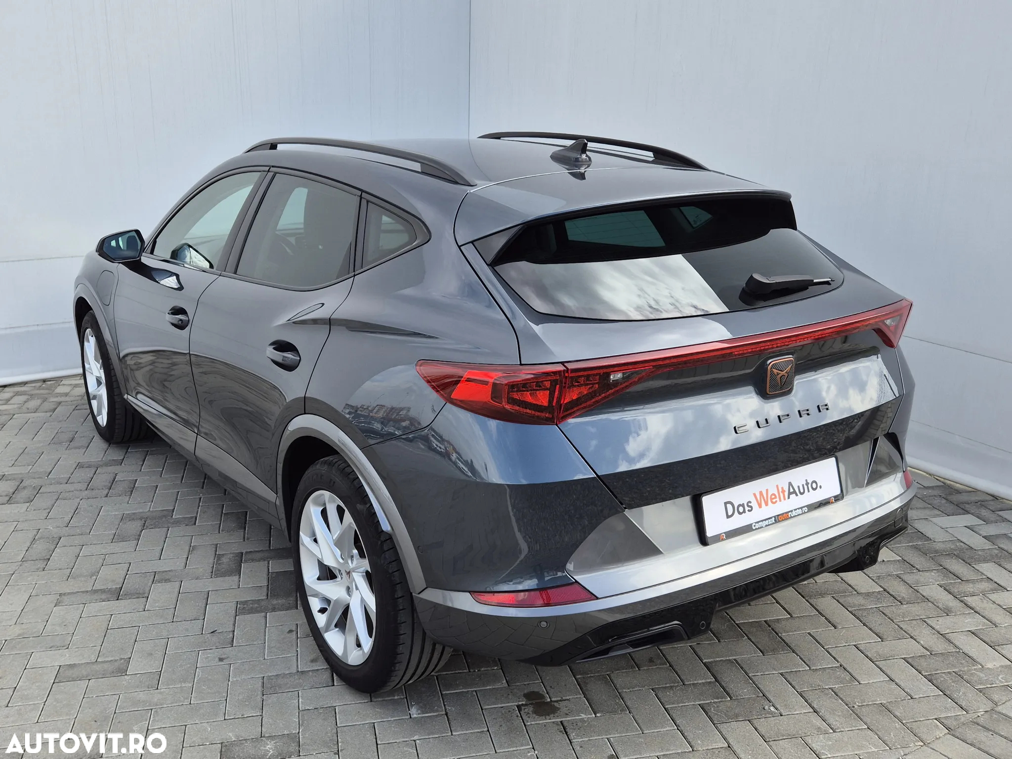 Cupra Formentor 1.4 e-HYBRID PHEV - 3