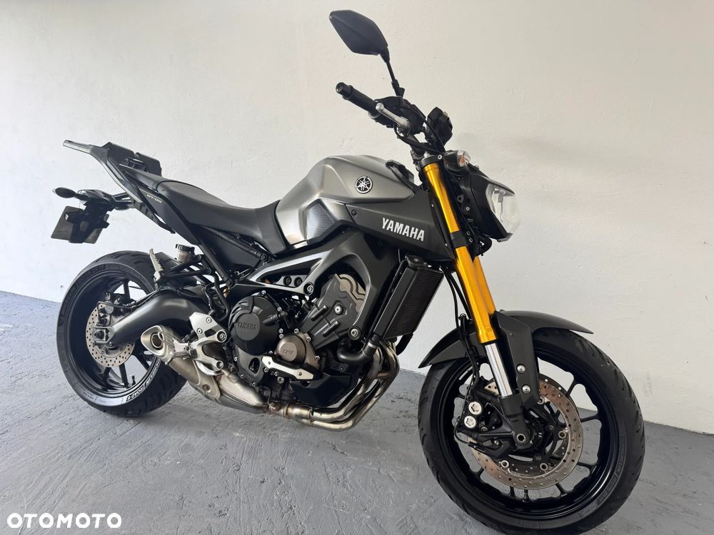 Yamaha MT - 1