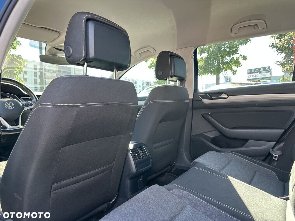 Volkswagen Passat 2.0 TDI EVO Business DSG - 33