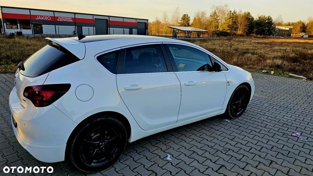 Opel Astra 2.0 CDTI Sport S&S - 11