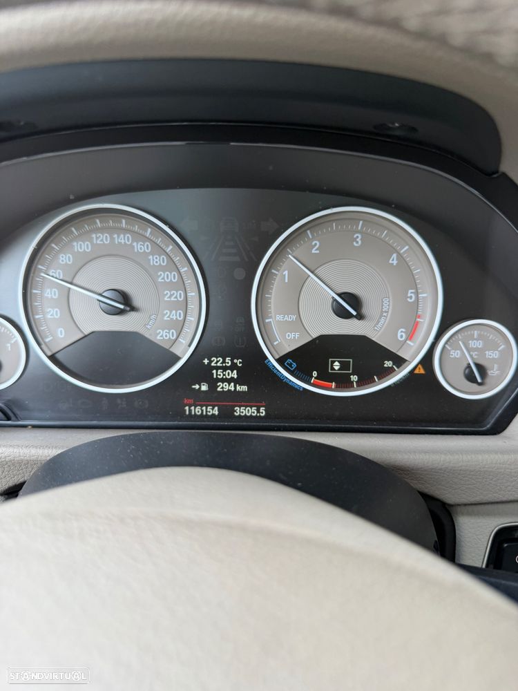 BMW 320 d Line Modern - 8
