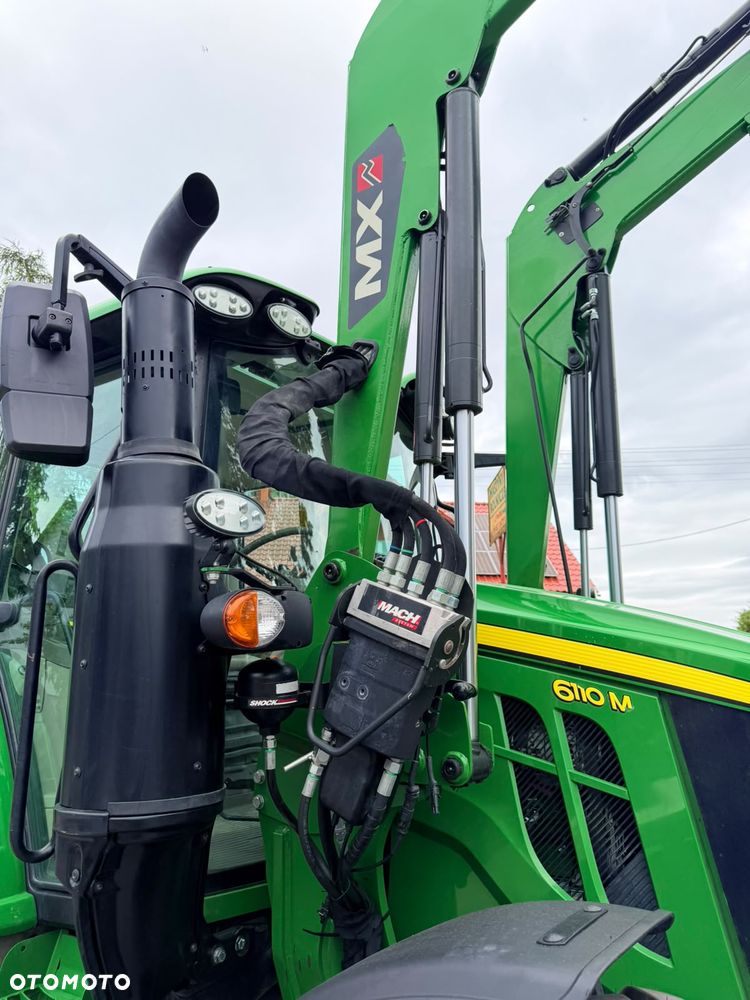 John Deere 6110M - 17