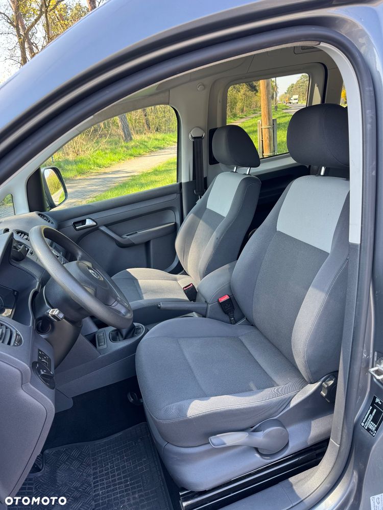 Volkswagen Caddy Comfortline - 22