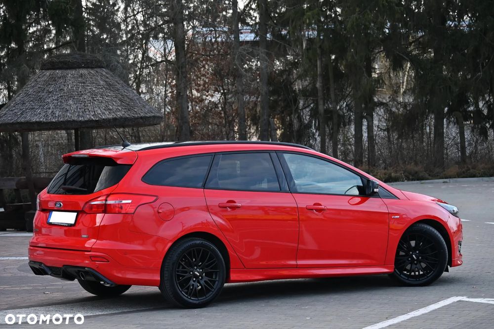 Ford Focus 1.5 EcoBoost STart-Stopp-System ST-LINE X - 15
