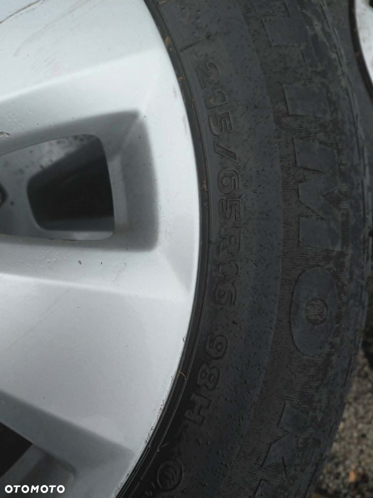 Na sprzedaż kompletne koła z audi a6 c5 Rozmiar 215/65R16 98H - 2