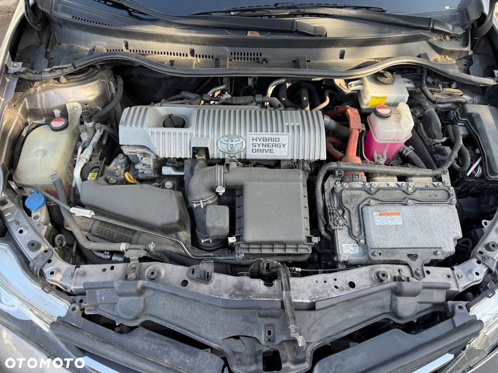Toyota Auris Hybrid 135 Premium - 10