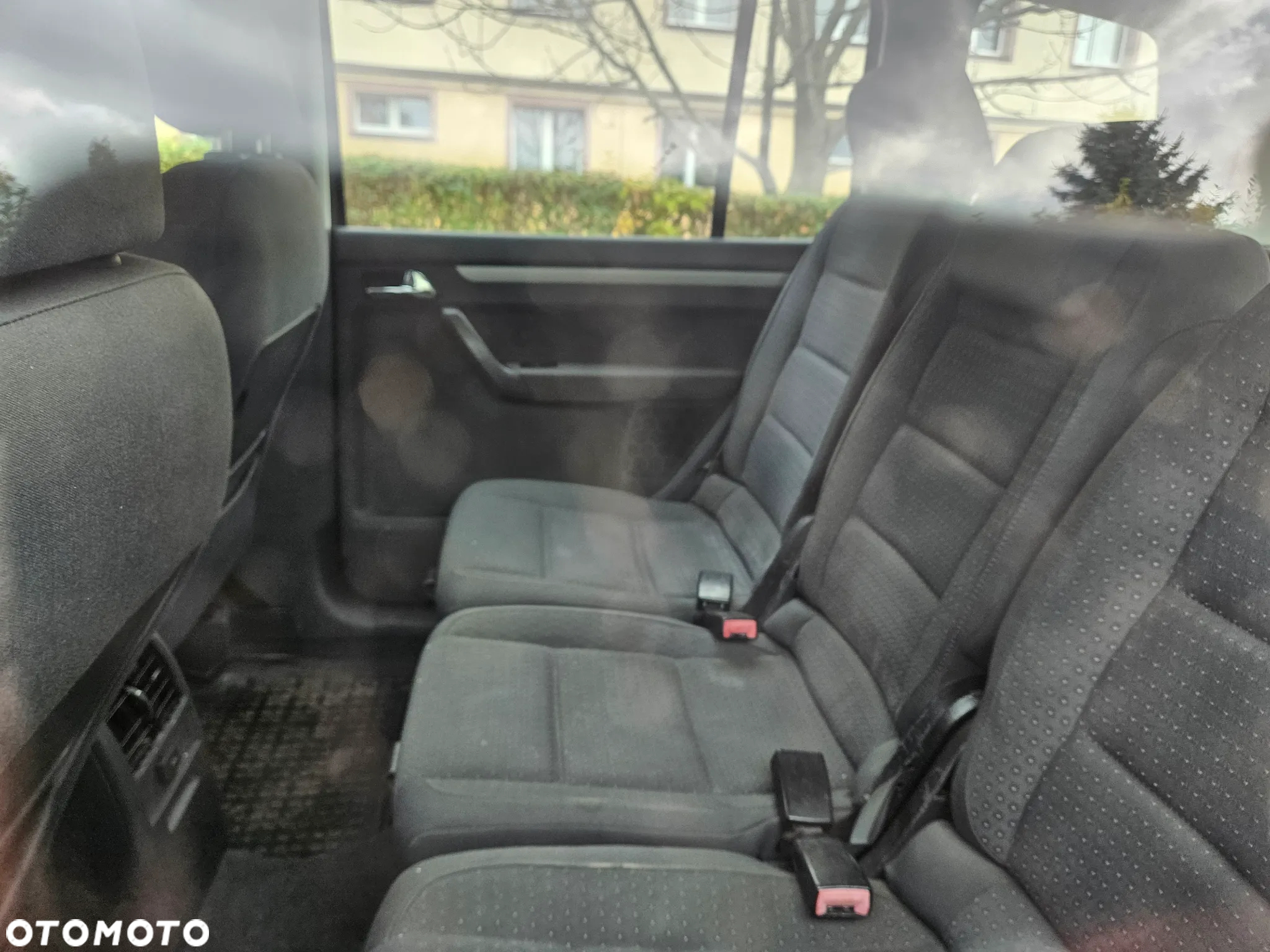Volkswagen Touran 1.9 TDI Conceptline - 7