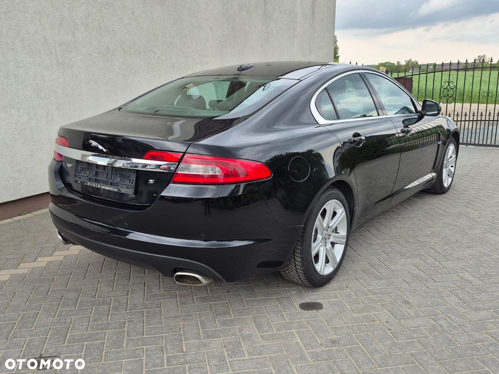 Jaguar XF 3.0 V6 S Premium Luxury - 3