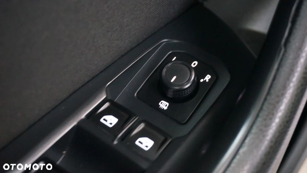 Volkswagen Passat 2.0 TDI BMT Comfortline - 21