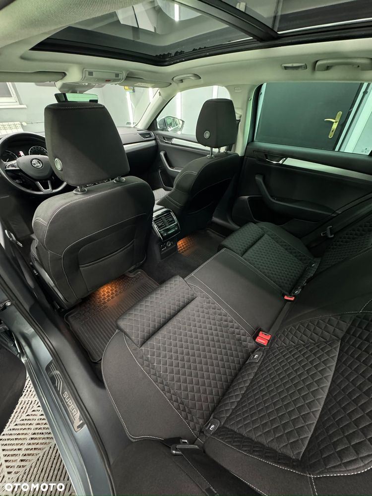 Skoda Superb 2.0 TDI Style DSG - 18