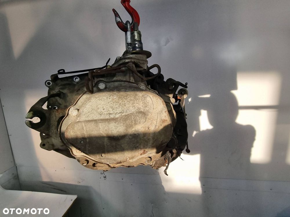 SKRZYNIA BIEGÓW CITROEN BERLINGO 20DM48 1.9 D - 4