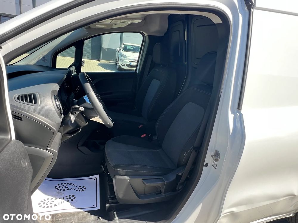 Mercedes-Benz Citan-e - 12