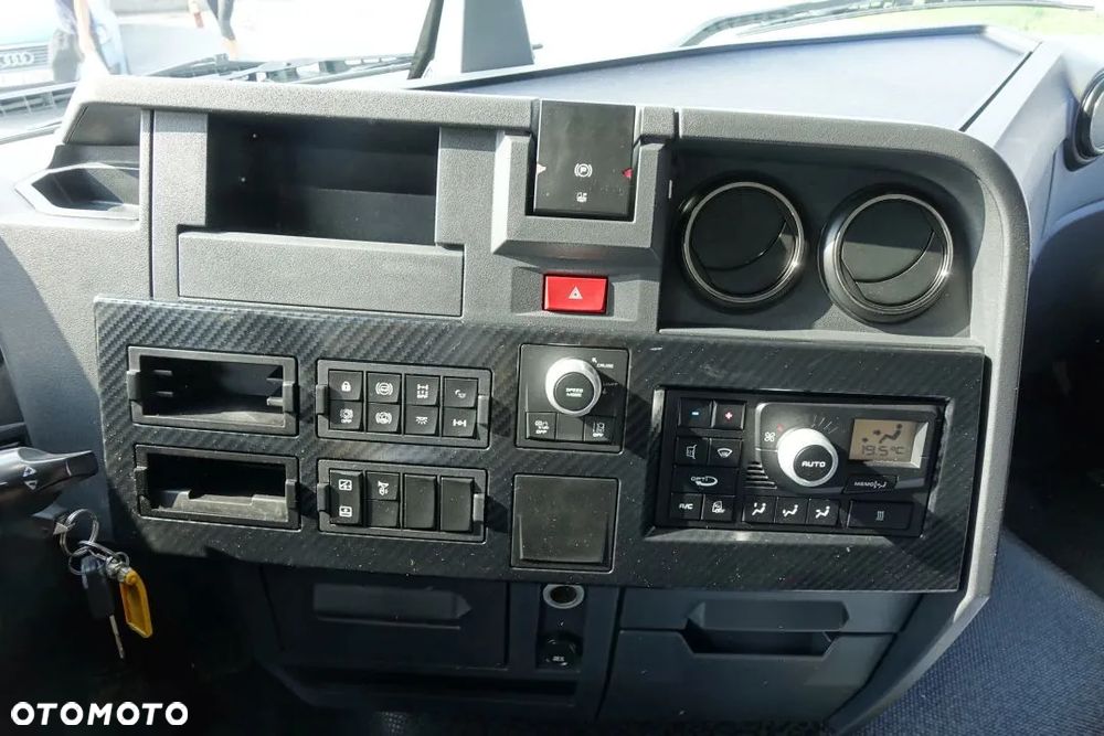 Renault GAMA T480 EURO 6 / STANDARD / AUTOMAT/ EURO 6 / 2 ZBIORNIKI / SILNIK 13 LITRÓW - 26
