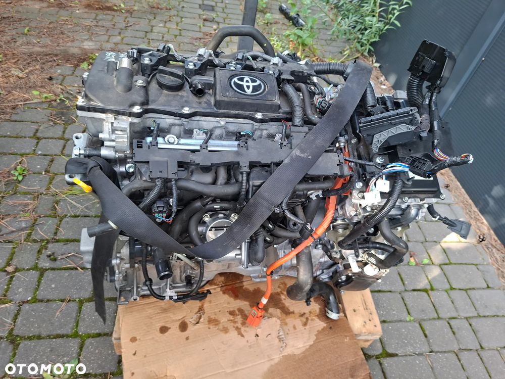 TOYOTA CH-R COROLLA E21 1.8 2ZR HYBRYDA SILNIK KOMPLETNY - 10