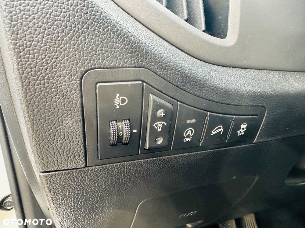 Kia Sportage 1.6 GDI Business Line L 2WD - 11