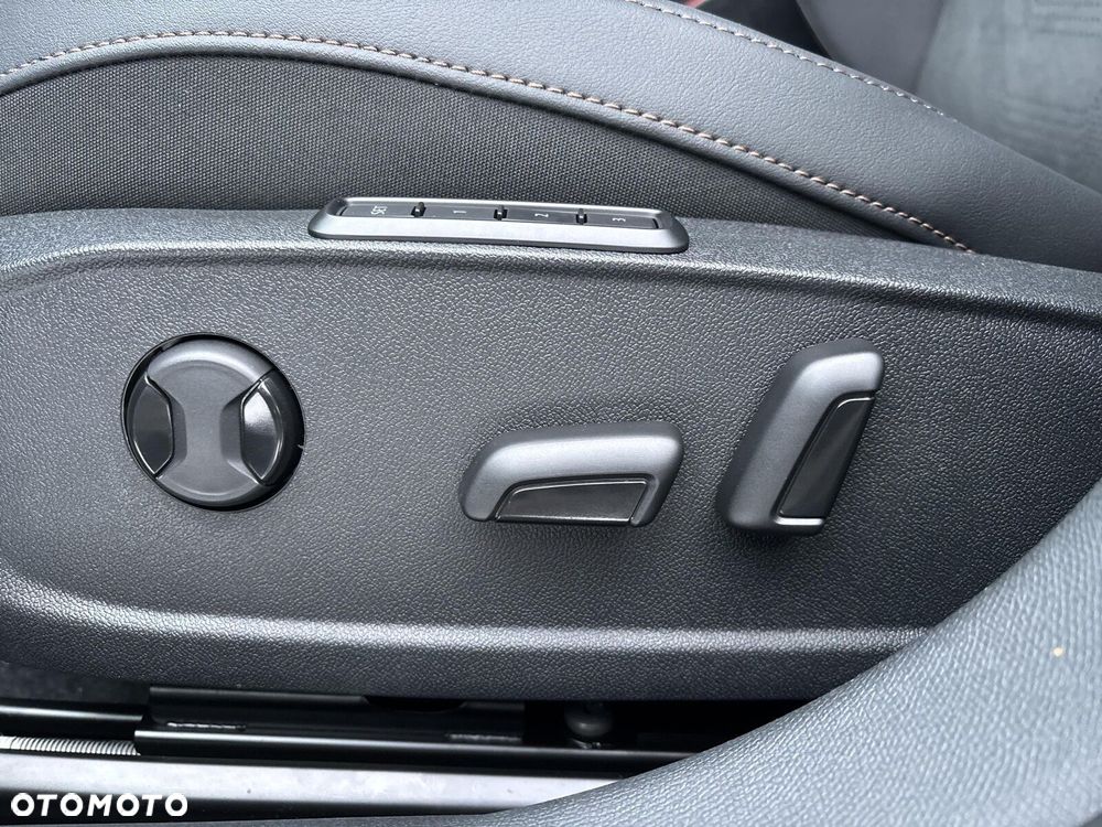 Cupra Leon Sportstourer - 11