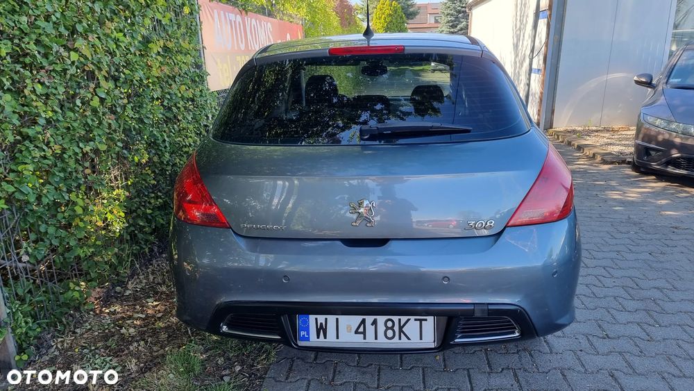 Peugeot 308 1.6 Premium Plus - 30