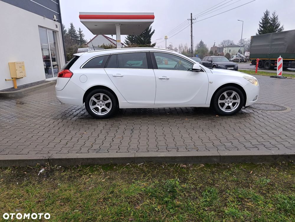 Opel Insignia - 23
