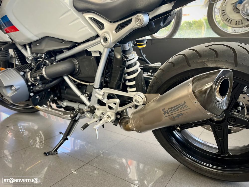 BMW R nineT Racer - 4