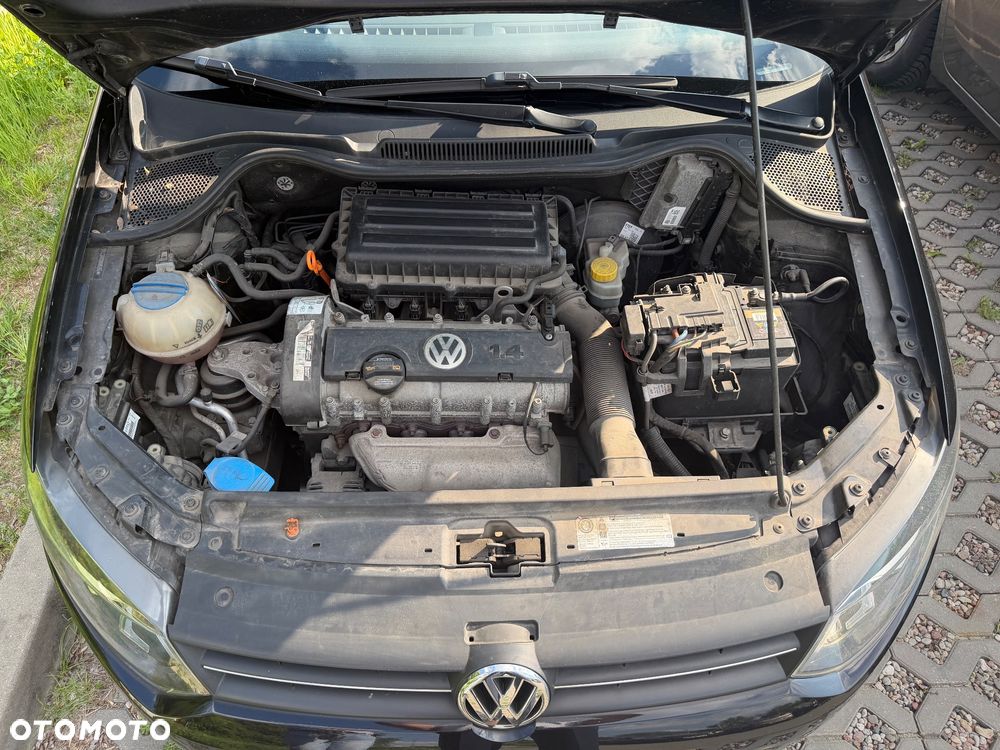 Volkswagen Polo 1.4 16V Comfortline - 17