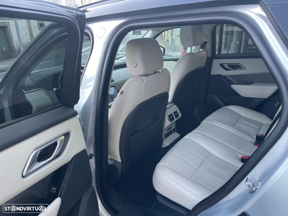 Land Rover Range Rover Velar 3.0 D300 AWD - 38