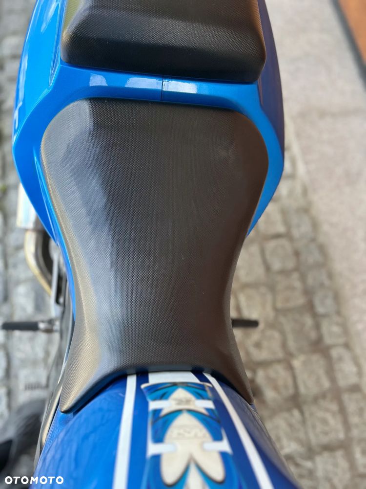 Suzuki SV - 15
