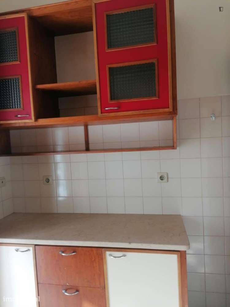 Quarto - localizado em Arroios Lisbon - Grande imagem: 3/14