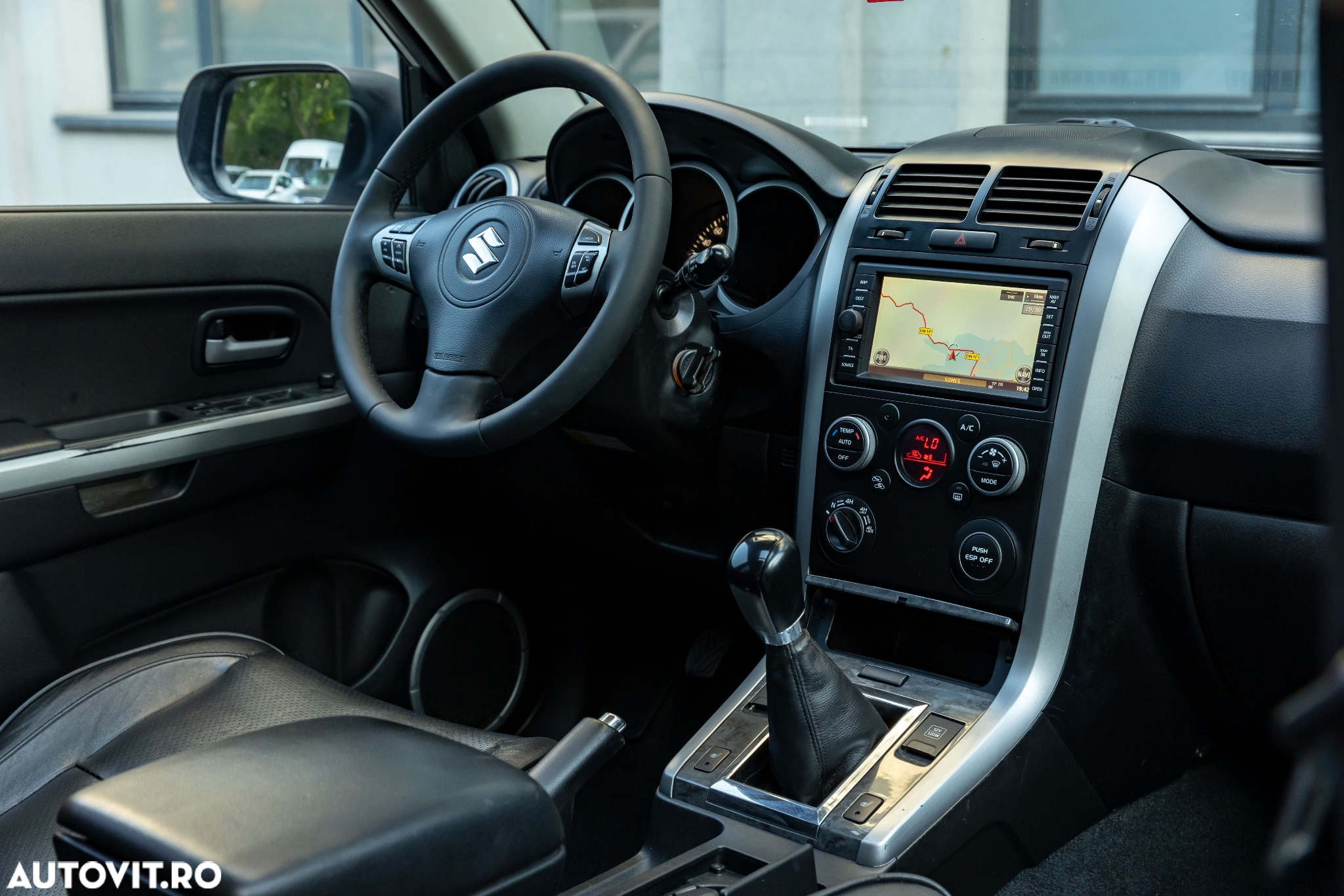 Suzuki Grand Vitara 1.9 DDiS Comfort - 25
