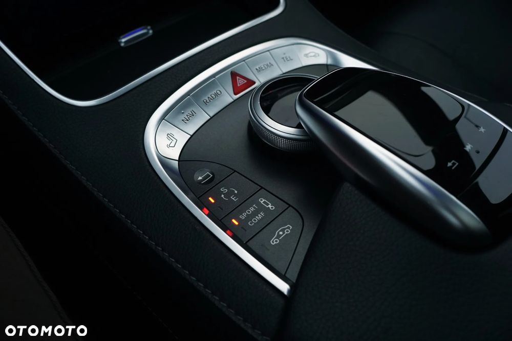Mercedes-Benz Klasa S 350 d 4-Matic L 9G-TRONIC - 24