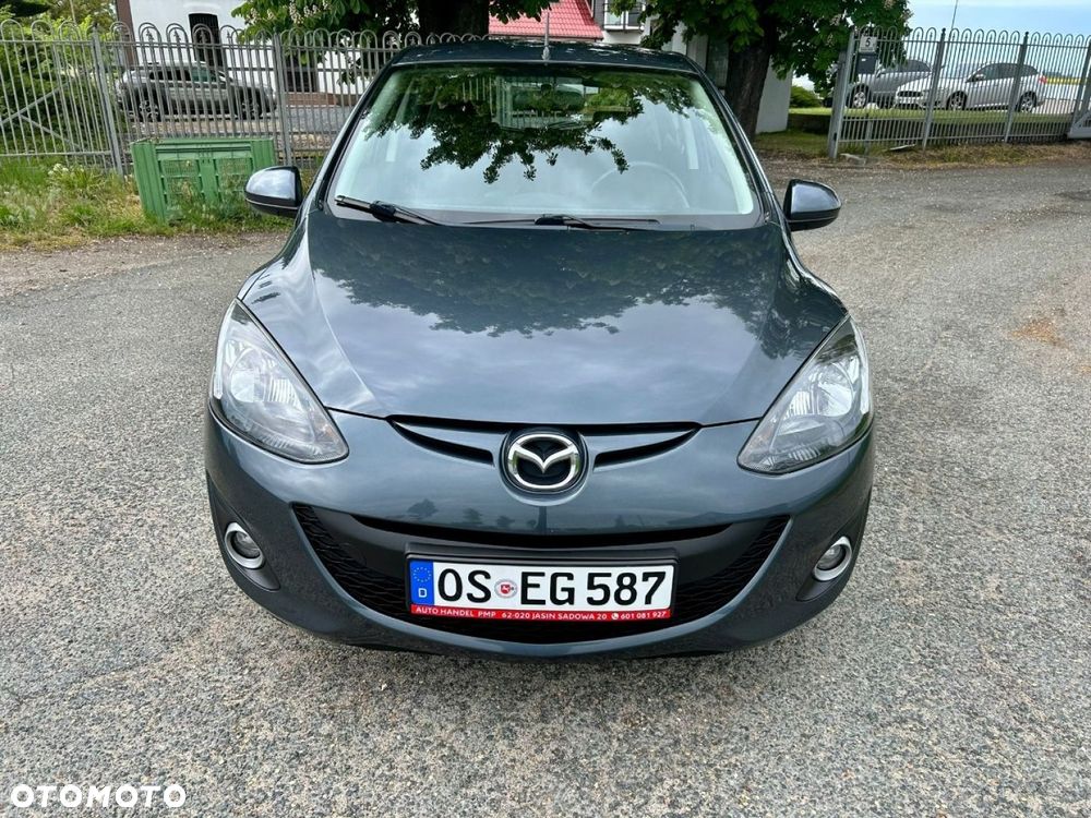 Mazda 2 - 24