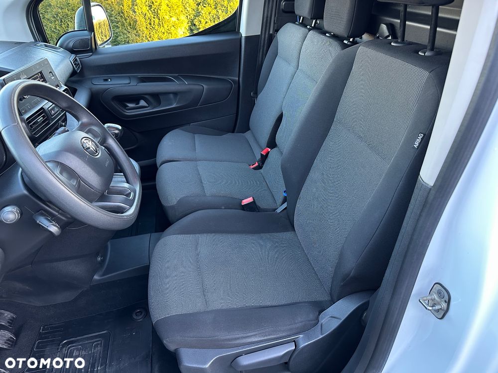 Toyota Proace City 1.5 D-4D  2,3t Active - 14
