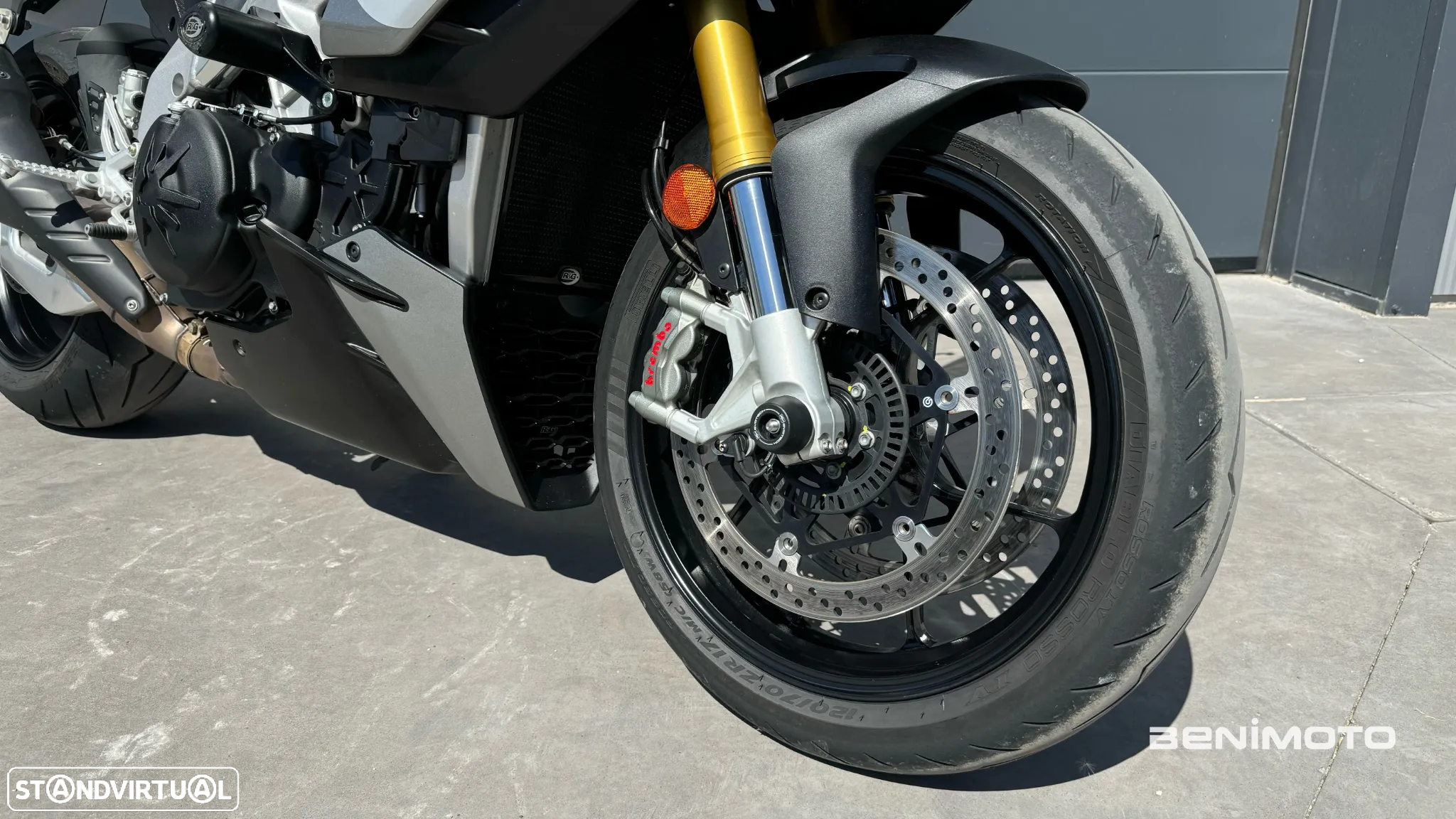 Aprilia Tuono V4 - 21