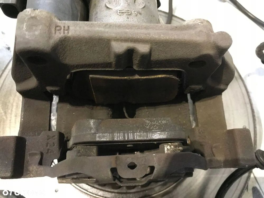 HAMULCE TARCZE ZACISKI MERCEDES GLC W253 AMG - 9