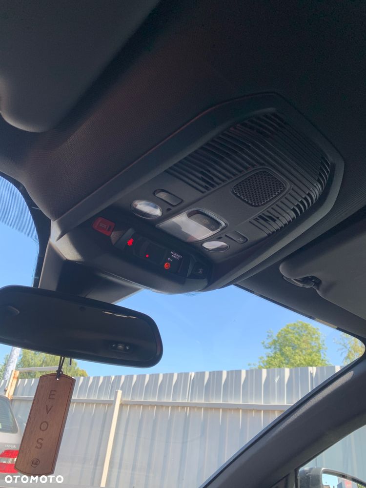 Peugeot 5008 THP 165 EAT6 Stop & Start Allure - 9